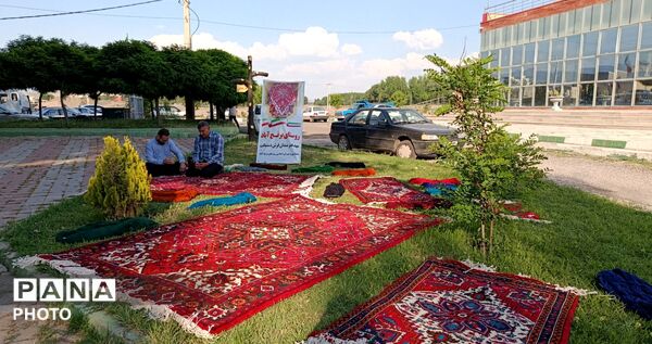 همایش «مهربان مهربان»