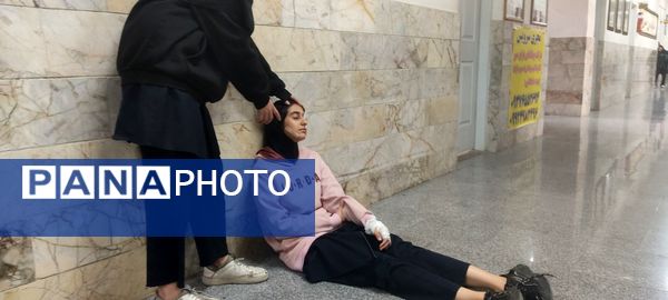 برگزاری بیست و ششمین مانور زلزله در دبیرستان دخترانه شهید صدر