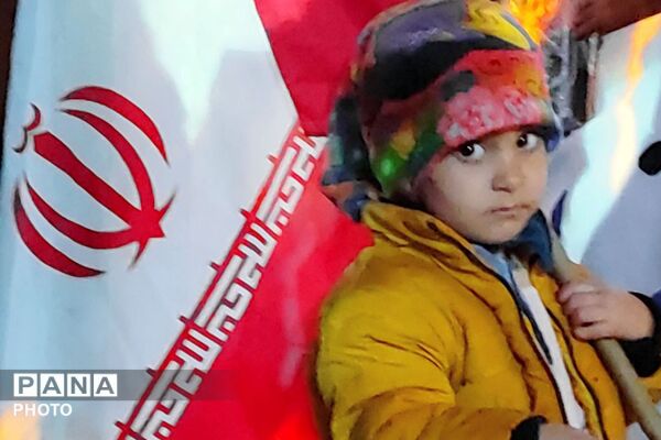  لردگان یک صدا و یک‌دل، جانم فدای رهبر