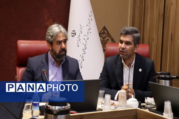 نشست صمیمی فعالین رسانه ای دانش‌آموزان با مدیرعامل خبرگزاری پانا
