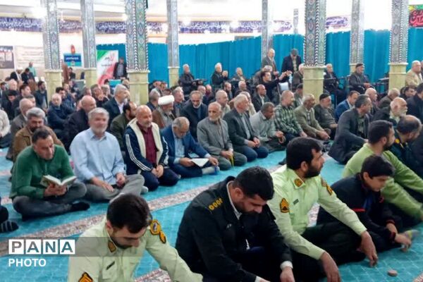 نماز جمعه‌ای با عطر ماه رمضان در شهرستان فیروزکوه