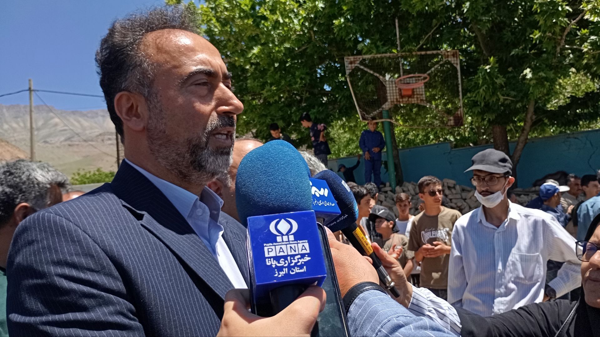 نهضت مدرسه‌سازی گامی در مسیر تحقق عدالت آموزشی است