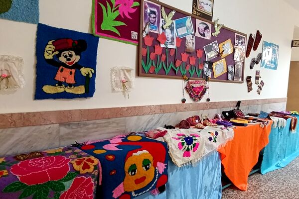 برگزاری جشنواره ماها در مدرسه کوثر فاروج