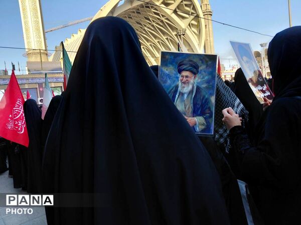 وداع با شکوه امت با قائد شهید در مصلی امام خمینی (ره)