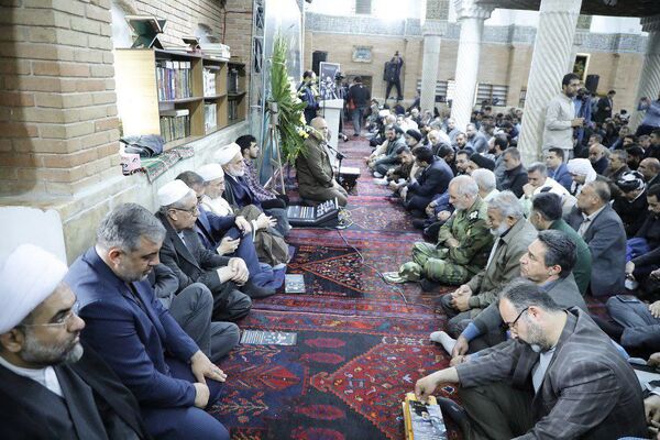 مراسم بزرگداشت شهیدان راه خدمت در مسجد جامع سنندج 