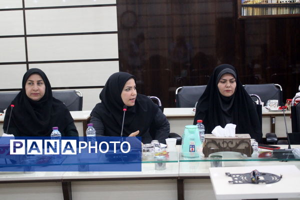 نشست شورای برنامه‌ریزی و نظارت تعلیم و تربیت کودک آموزش و پرورش استان بوشهر