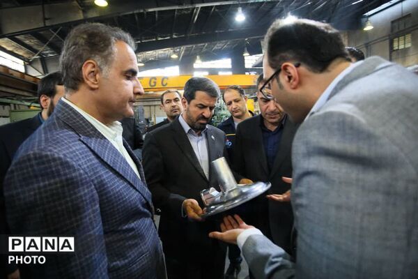 بازدید مسئولان همدان از شرکت کنترل گاز اکباتان