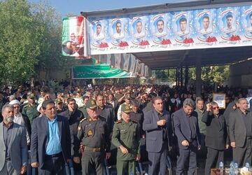 اجتماع باشکوه وداع خادمین مردم کوهدشت با آقای شهید ایران 