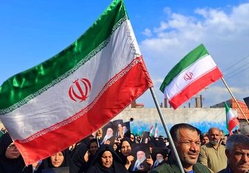 تجمع بزرگ مردمی بیعت با سومین رهبر انقلاب در شهرستان باشت