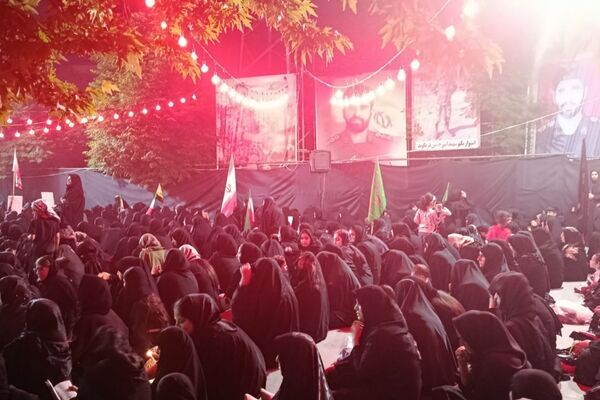 شمع‌های داغِ غربت در حسینیه خیابان چهار باغ خرم آباد