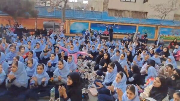 جشن میلاد‌ با‌سعادت حضرت فاطمه زهرا (س) در دبستان دخترانه فرهنگیان۲
