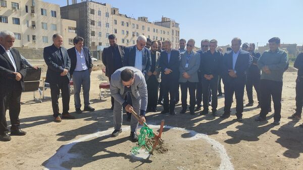 آیین کلنگ زنی آموزشگاه جعفر برزگر ناحیه یک مشهد