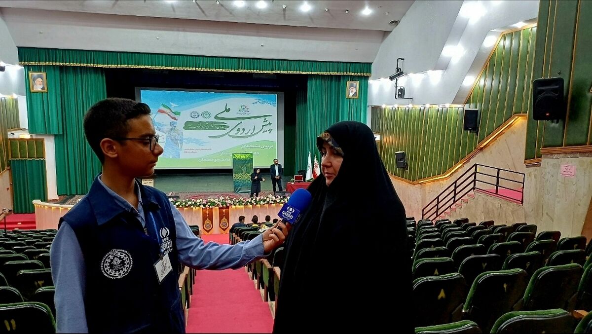 دانش‌آموزان پیشتاز برای نقش‌آفرینی در جامعه آماده می‌شوند