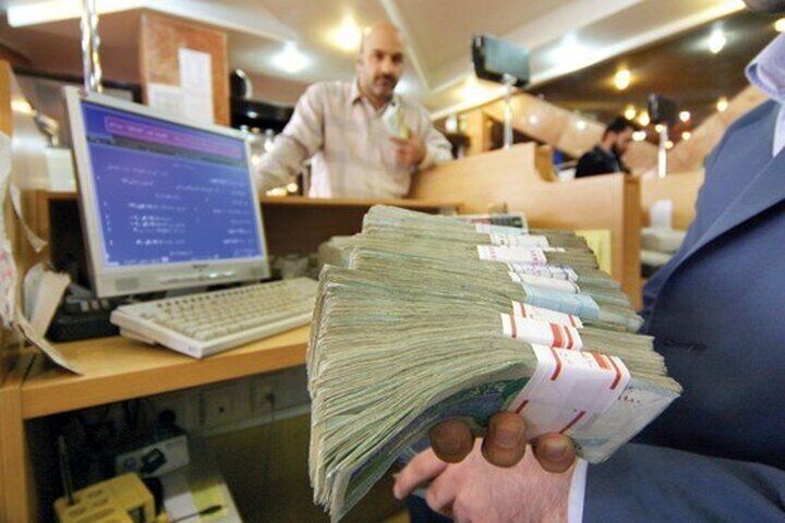 بانک مرکزی جهت ابلاغ سهمیه و تخصیص اعتبارات به بانک‌ها برای پرداخت وام اشتغال مددجویان، اقدام کند