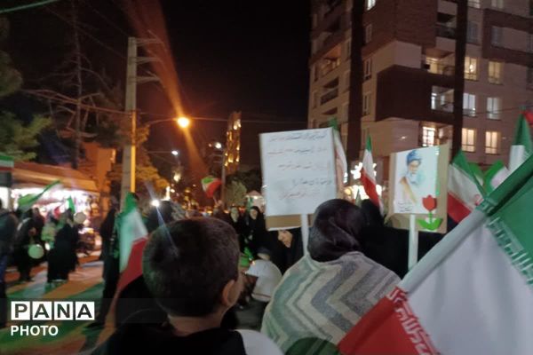 ستون این انقلاب، ایستادگی مردم در ۸۰ شب کف میدان 