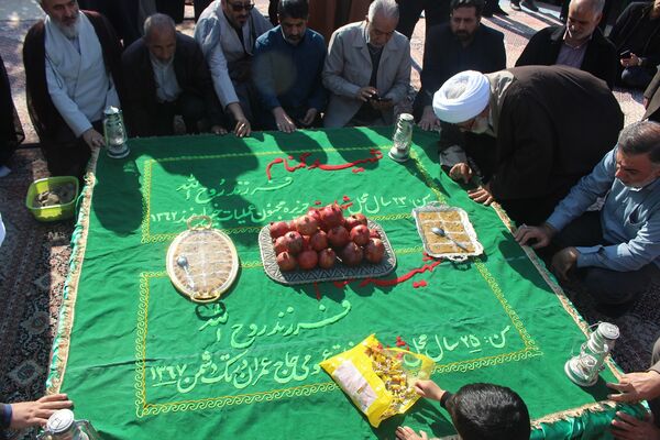 مراسم سالگرد تدفین شهدای گمنام موسسه علمی فرهنگی دارالحدیث قم