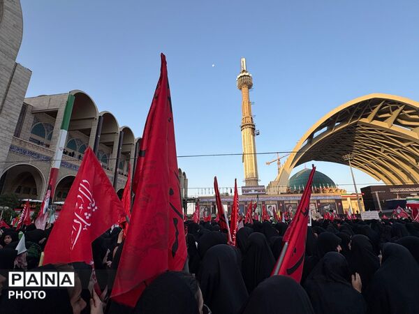 تکرار حماسه در وداع با شهید ایران
