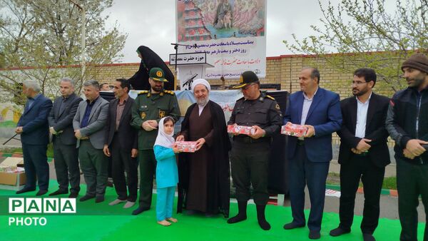 اجتماع دختران جان فدای هوراندی