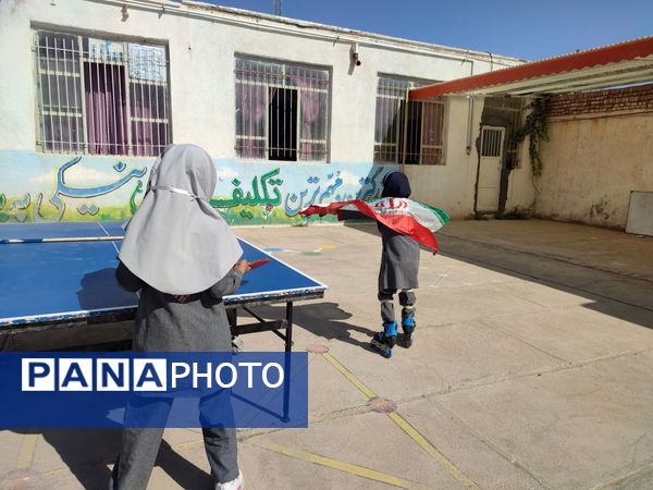 جشن پویایی و تندرستی در فدافن؛ المپیاد ورزشی مدرسه شهید نجفی به راه افتاد