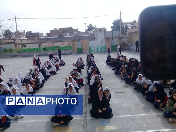 جشن میلاد امام زمان(عج)در دبستان توحید 