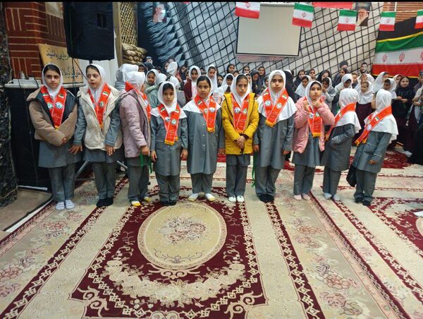 طرح سفیران عشق در گلزار شهدای شهرستان قدس