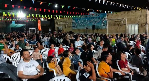 مراسم جشن ایام ربیع الاول در بوستان خورشید قم