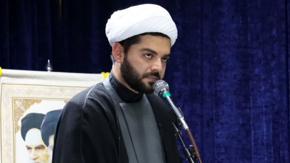 ادب، مروارید ارزشمند تقواست