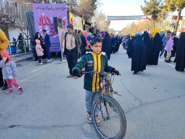 قاب پانا میزبان ساعات اولیه جشن بزرگ خیابانی در نیشابور 