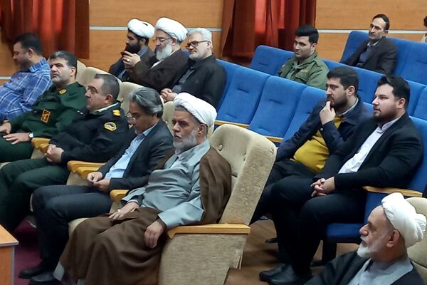 کارگاه مهارت افزایی و ترویج فرهنگ نماز ویژه معاونین پرورشی قرچک