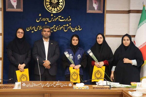 گرامیداشت روز خبرنگار در سازمان دانش‌آموزی؛ تجلیل از خبرنگاران دانش‌آموز پانا شهرستانهای تهران با حضور وزیر آموزش و پرورش
