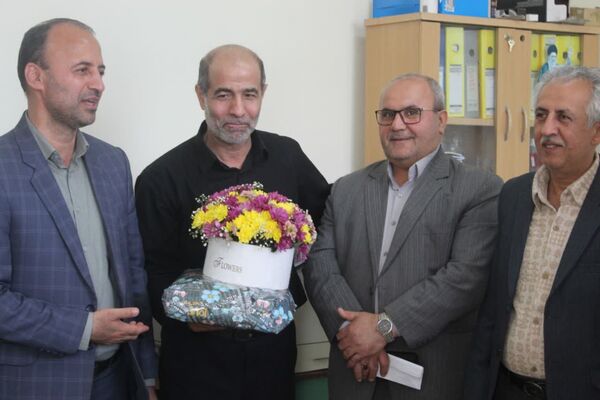 بانگ سپاس معلم در مدارس گلوگاه 