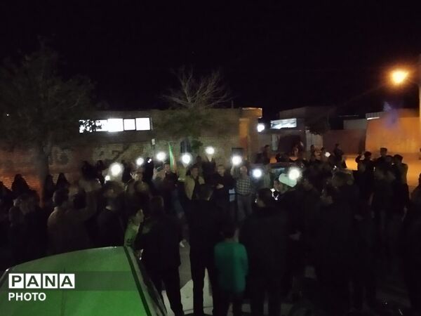 مراسم اربعین امام شهید آیت الله خامنه ای و دانش آموزان میناب در روستای مهدی آباد خلیل آباد 
