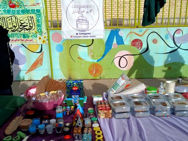 جشنواره بازارچه خوارزمی در دبیرستان بهرام رزمی ناحیه یک شیراز