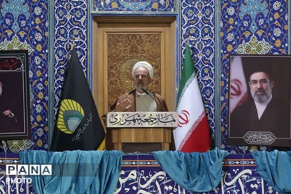 برپایی نماز عید سعید فطر در حرم حضرت عبدالعظیم حسنی (ع)
