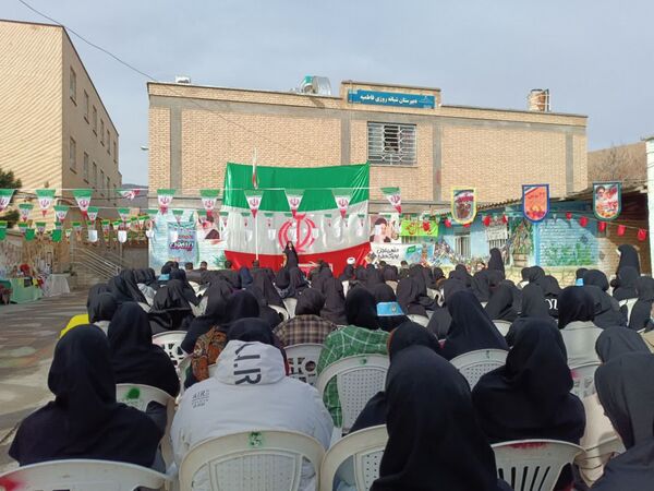 جشن باشکوه و پرشور ایرانمون در آموزشگاه دخترانه فاطمیه شهر کلات 