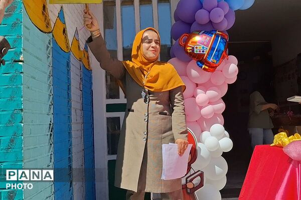 زنگ آغاز سال تحصیلی در دبستان‌های ستایش و صابران یک شهریار