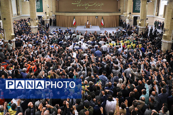 دیدار کارگران با رهبر معظم انقلاب