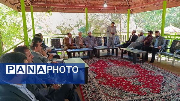 نشست هم‌اندیشی معاونان پرورشی و تربیت‌بدنی استان کهگیلویه و بویراحمد