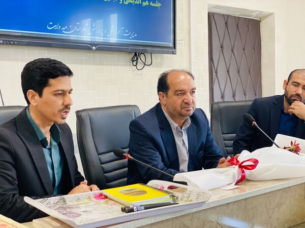جلسه هم‌اندیشی وتجلیل از خبرنگاران ویژه دختران خبرنگار پانا درسطح شهرستان