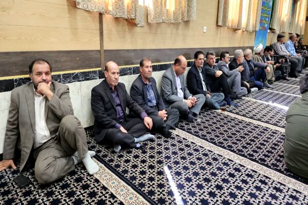 مراسم بزرگداشت شهدای مقاومت و نیروی انتظامی در شهرستان فاروج 