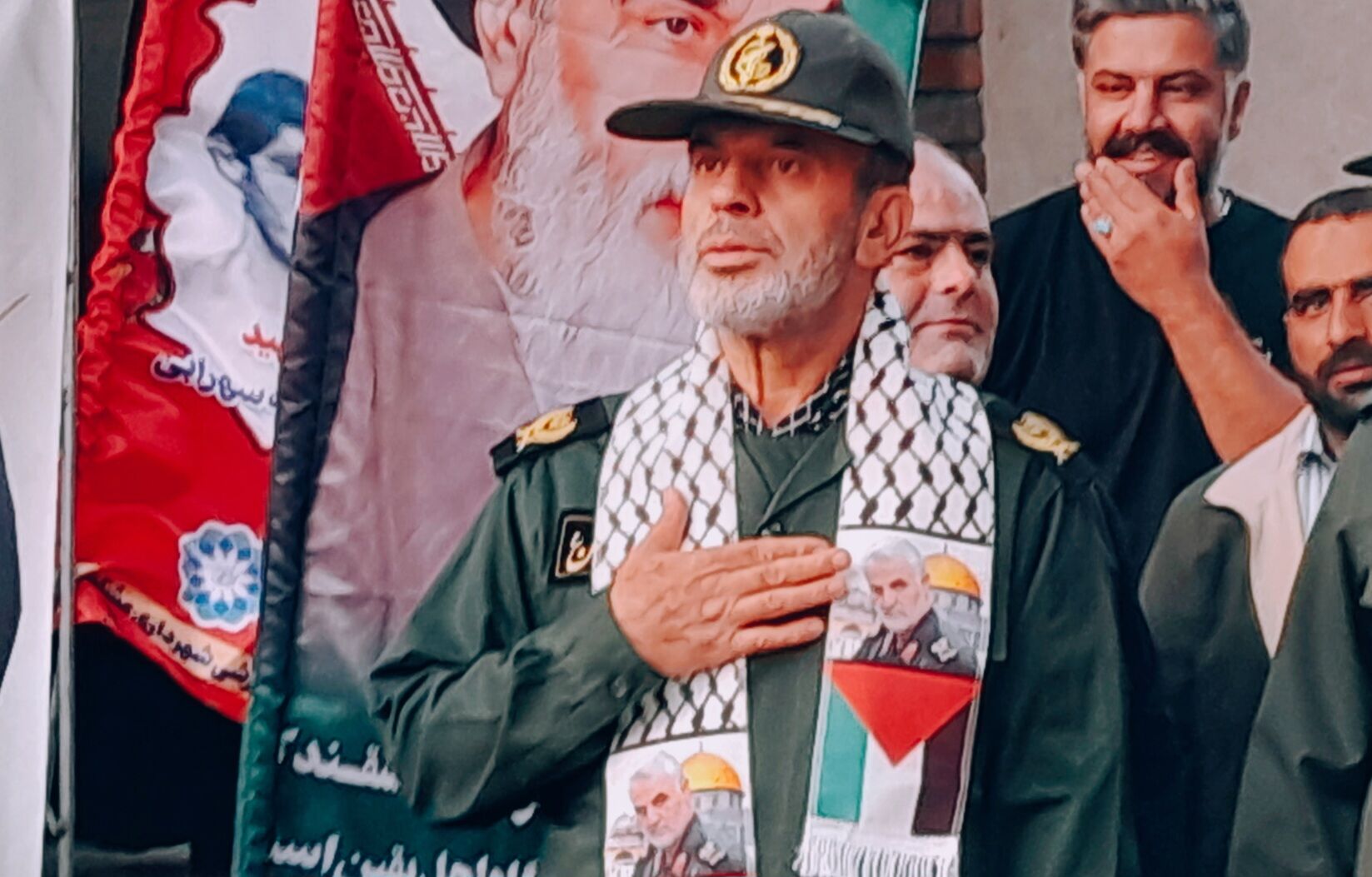 سید حسن نصرالله این را برای لبنان تداعی کرد که هیچ وقت نباید با ظلم کنار آمد 