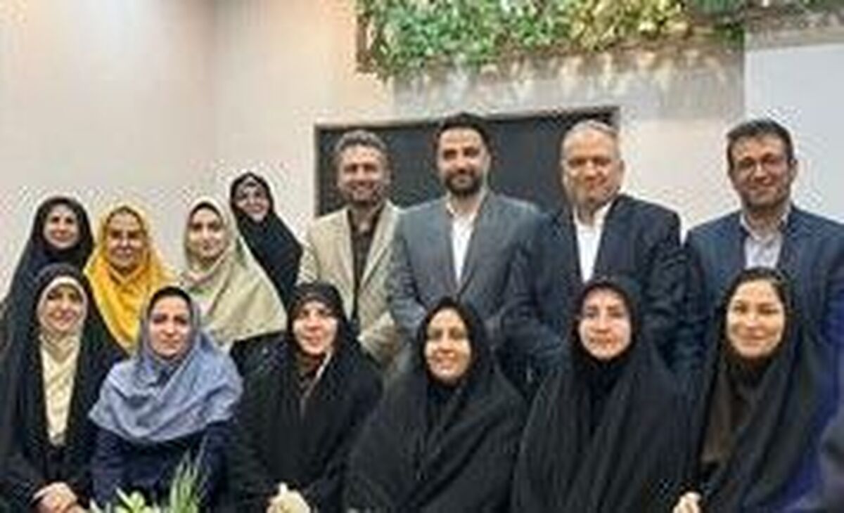 معلمان نمونه شهرستان‌های استان تهران سفیران نهضت مدرسه‌سازی ایران می‌شوند