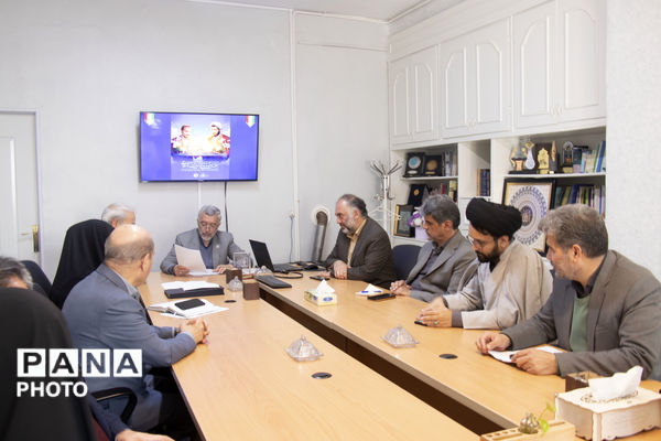 بازدید مدیرکل آموزش و پرورش خراسان رضوی از حوزه معاونت پرورشی و فرهنگی 