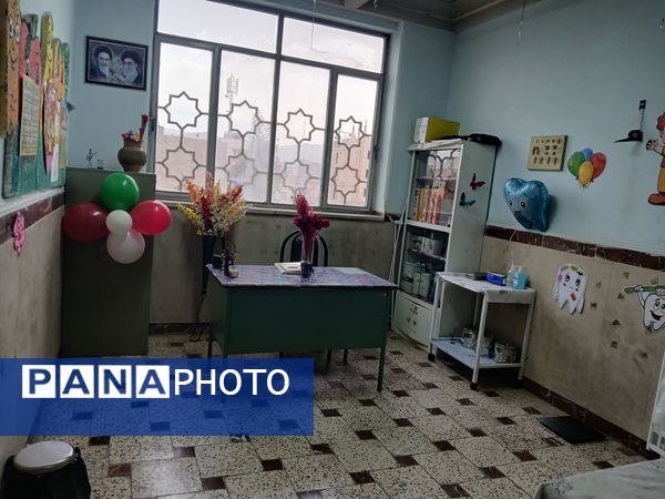 افتتاح اتاق بهداشت نوسازی‌شده در دبستان پسرانه شهید مهدی غفاری پاکدشت 