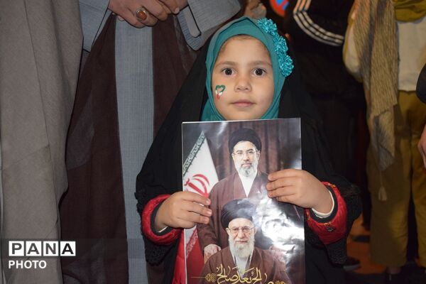 میعادگاه ایستادگی و همدلی در ملایر