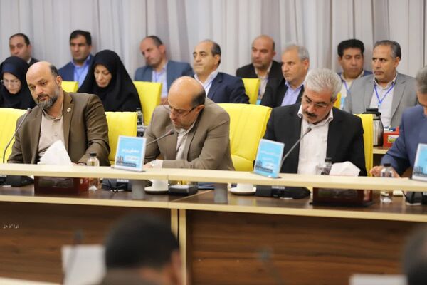 نشست مشترک کمیسیون آموزش، تحقیقات و فناوری مجلس با وزیر آموزش و پرورش 
