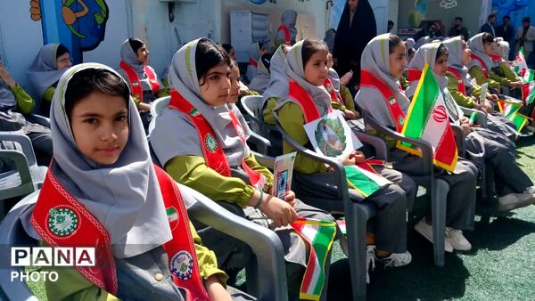 گرامیداشت بیست‌وهفتمین سالروز تأسیس سازمان دانش‌آموزی در یاسوج 
