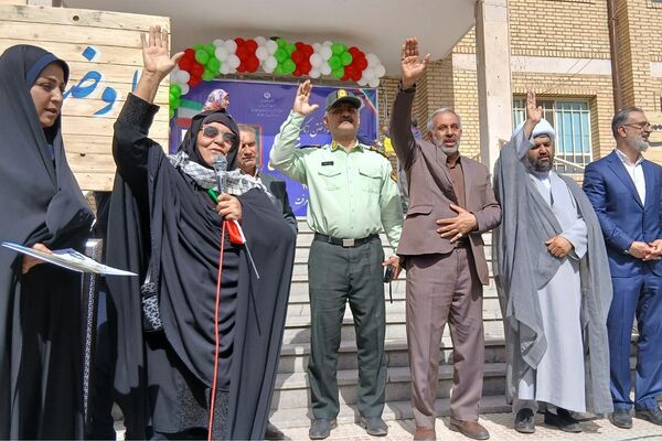آیین بازگشایی مدارس با حضور نماینده مجلس شورای اسلامی در کهریزک 