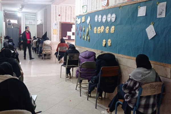 ادامه امتحانات در بهمن ماه