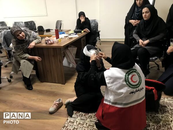 دوره آموزشی مهارت‌های خود‌امدادی و دگر‌‌امدادی در تهران